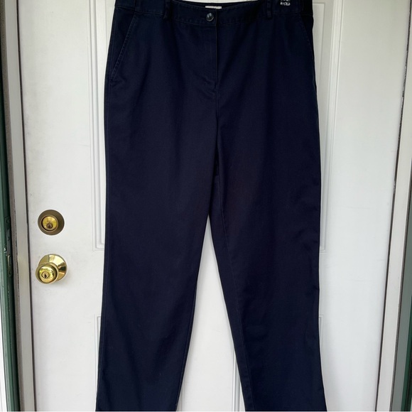 L.L. Bean Pants - •L.L. Bean• Navy Blue Classic Fit Twill Pants - Size 14